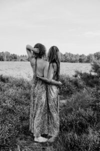 Schaduwkanten Emmy en Marieke